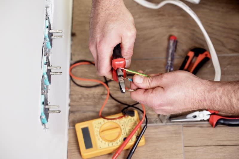 Electrician-Bellevue-WA