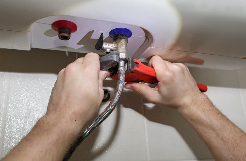 Tankless-Hot-Water-Heater-Fife-WA